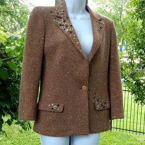 Upcycled fashion! Embellished vintage wool blazer